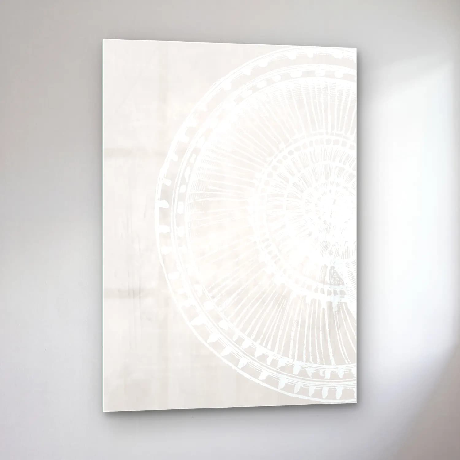 Çizgi Sanatı Geometrik Daireler No. 12 cam tablo — sol açıdan görünüm