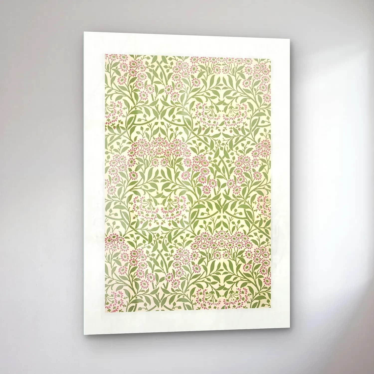 Pastel Çiçek Deseni No. 8 cam tablo — sol açıdan görünüm