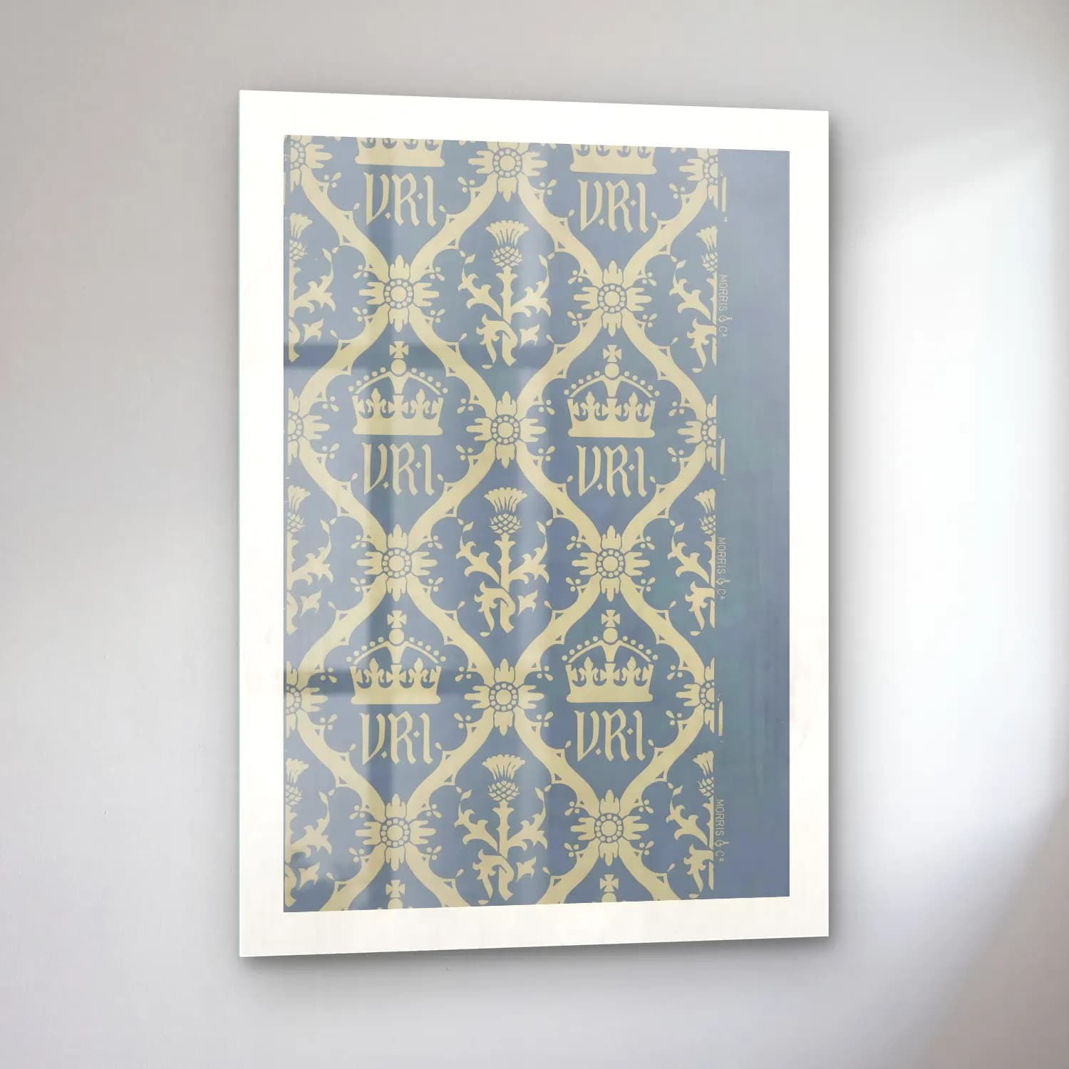 Pastel Çiçek Deseni No. 15 cam tablo — sol açıdan görünüm