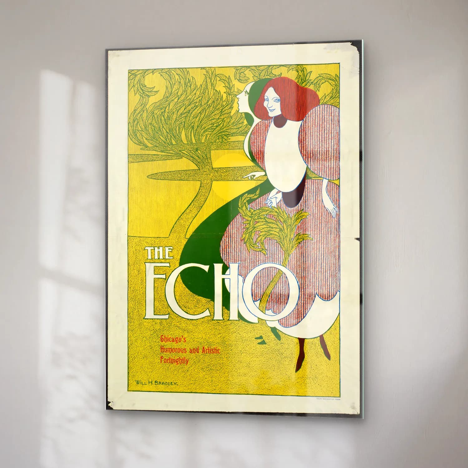 Vintage Poster Elbiseli Kadın No. 8 cam tablo — sağ açıdan görünüm
