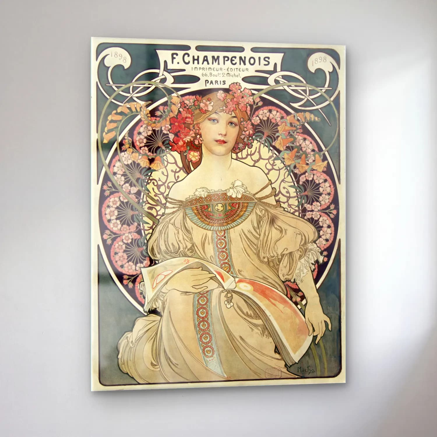 Vintage Poster Elbiseli Kadın No. 9 cam tablo — sol açıdan görünüm