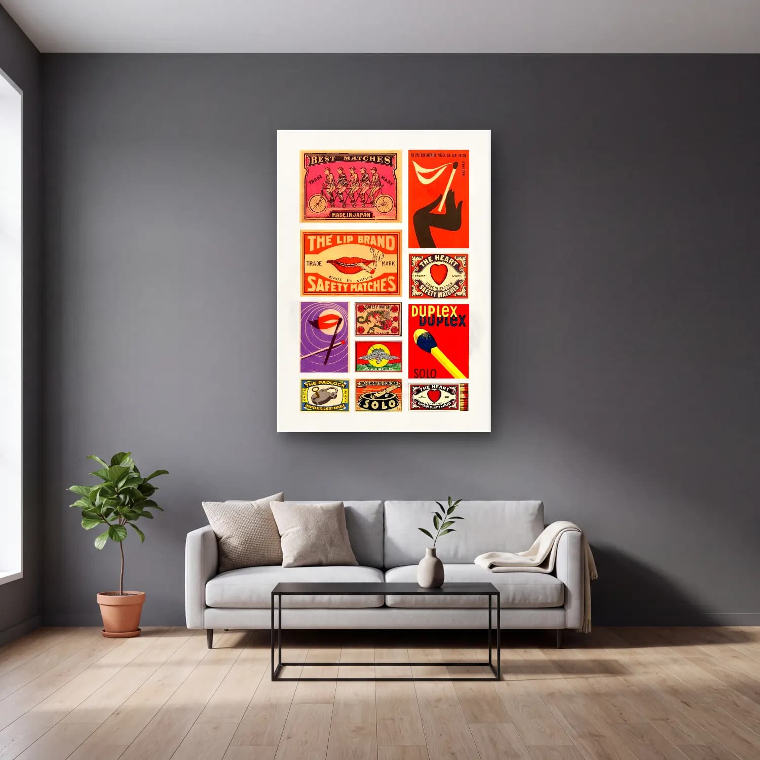 Vintage Poster Topuklu Ayakkabı ve Çanta No. 3 cam tablo — gri duvarlı salonda