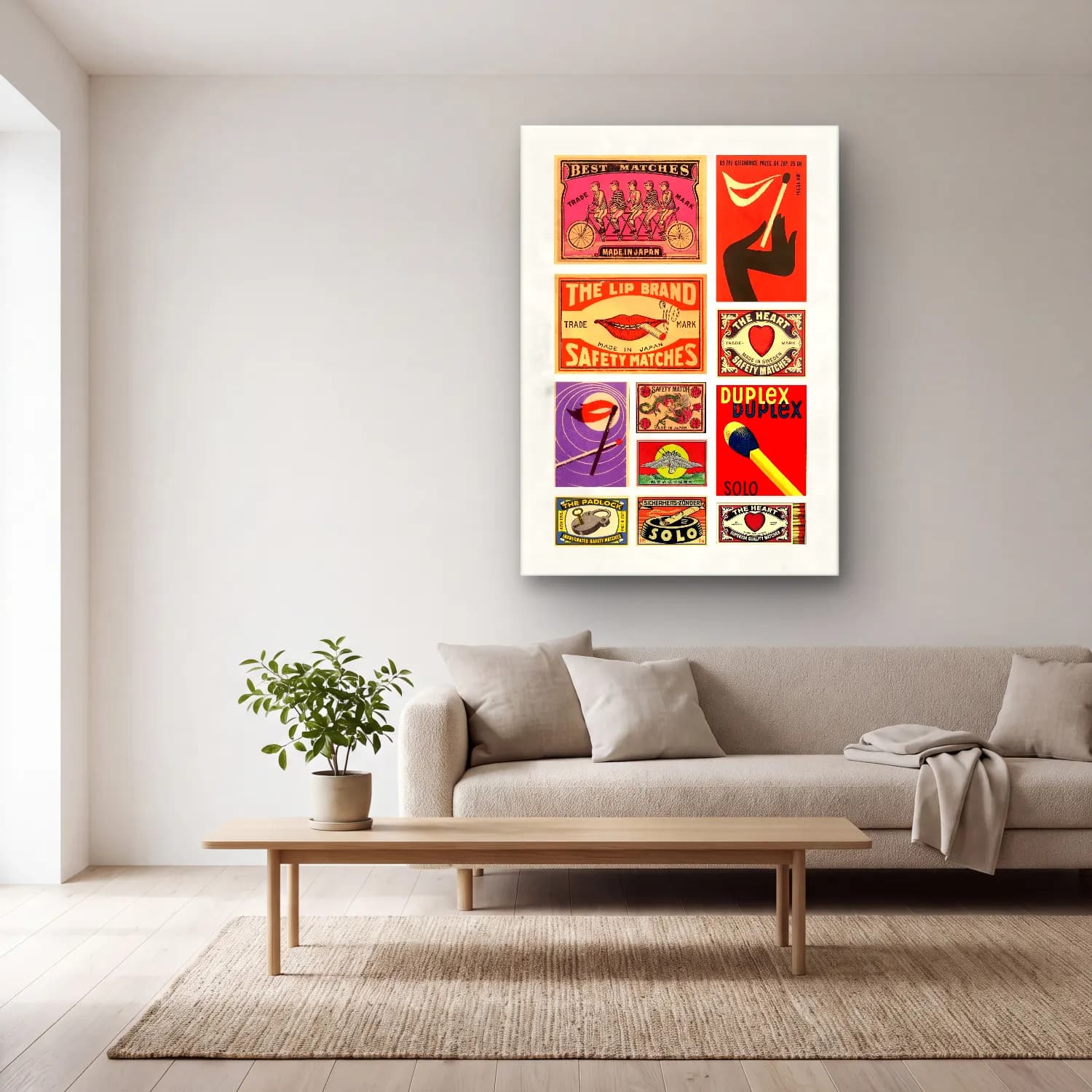 Vintage Poster Topuklu Ayakkabı ve Çanta No. 3 cam tablo — açık renk salonda