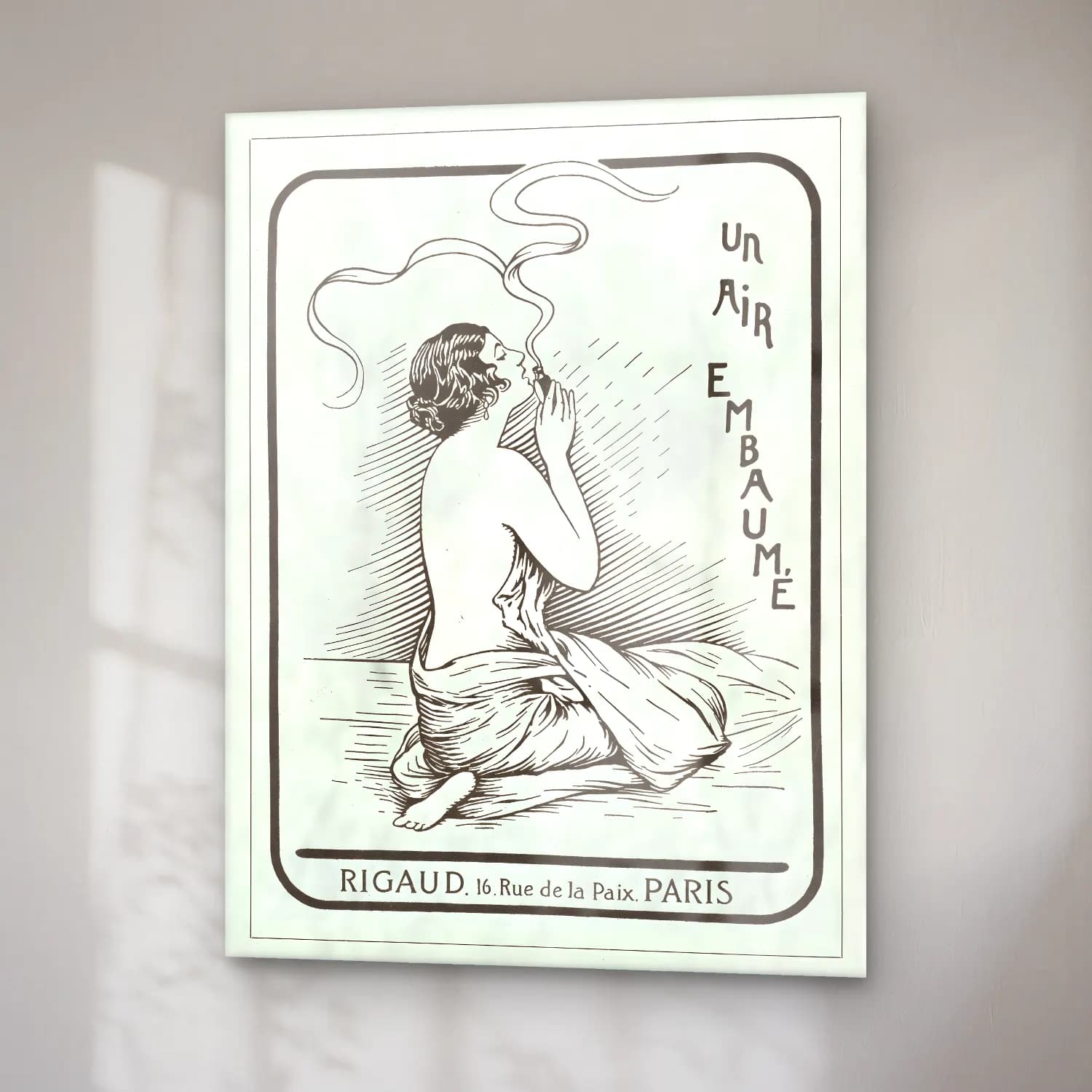 Vintage Figür Çalışması – Siyah Beyaz Tonlar cam tablo — sağ açıdan görünüm