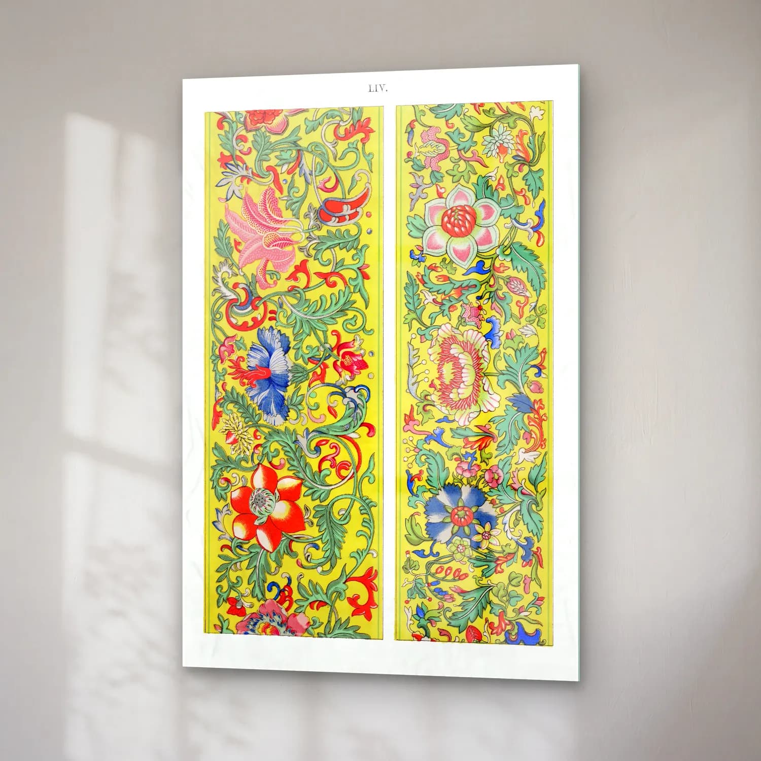 Maksimalist Çiçek Deseni No. 44 cam tablo — sağ açıdan görünüm
