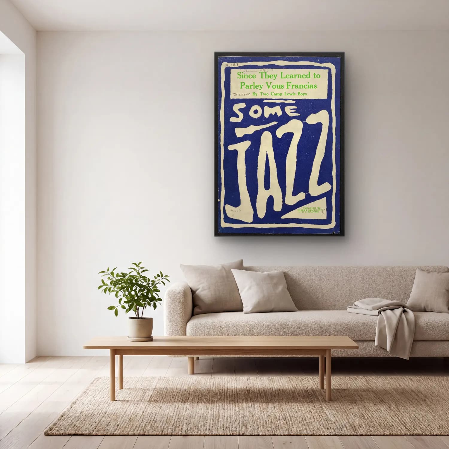 Vintage Poster Yazılı Tasarım No. 62 cam tablo — açık renk salonda