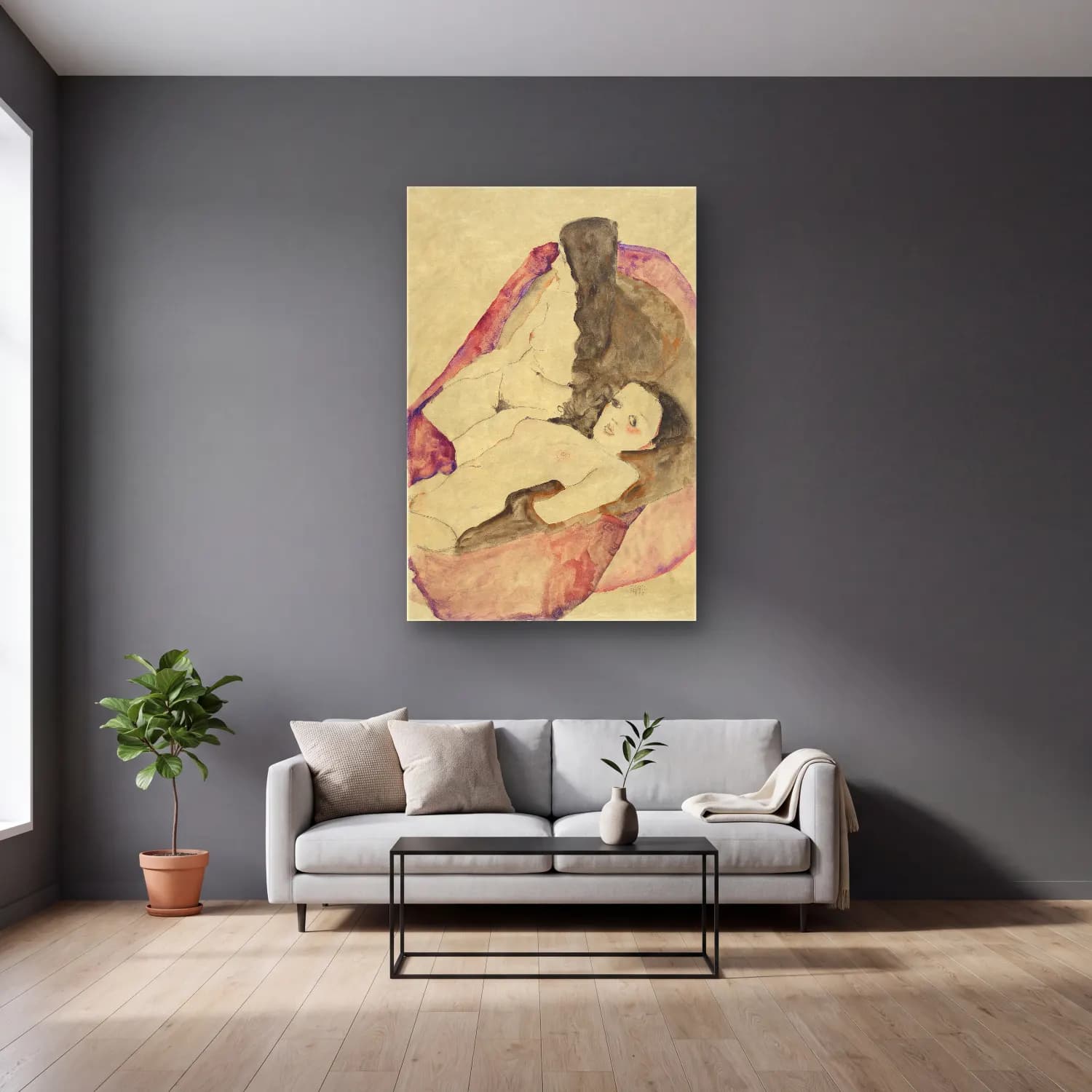 Egon Schiele – Two Reclining Nudes cam tablo — gri duvarlı salonda