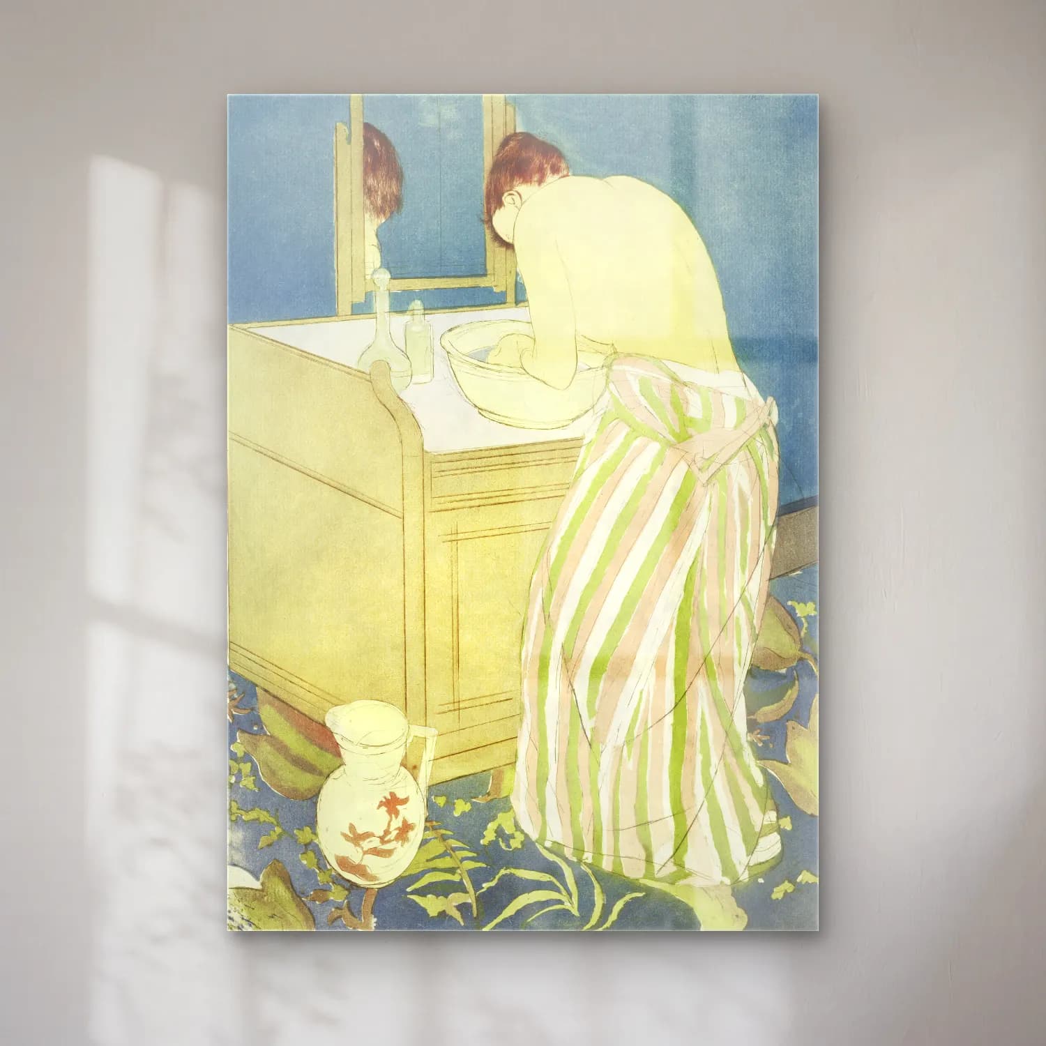 Mary Cassatt – Woman Bathing – Bej Tonlar cam tablo — Mary Cassatt – Woman Bathing – Bej Tonlar — vintage elbiseli kadın