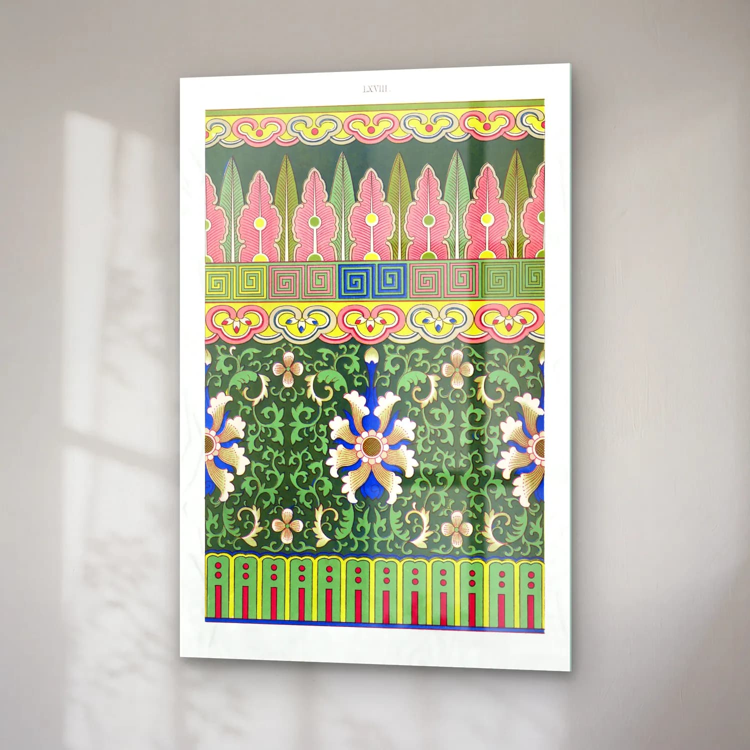 Maksimalist Çiçek Deseni No. 65 cam tablo — sağ açıdan görünüm