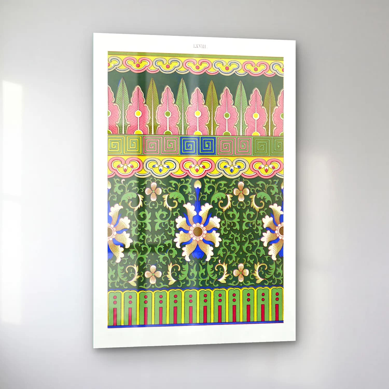 Maksimalist Çiçek Deseni No. 65 cam tablo — sol açıdan görünüm