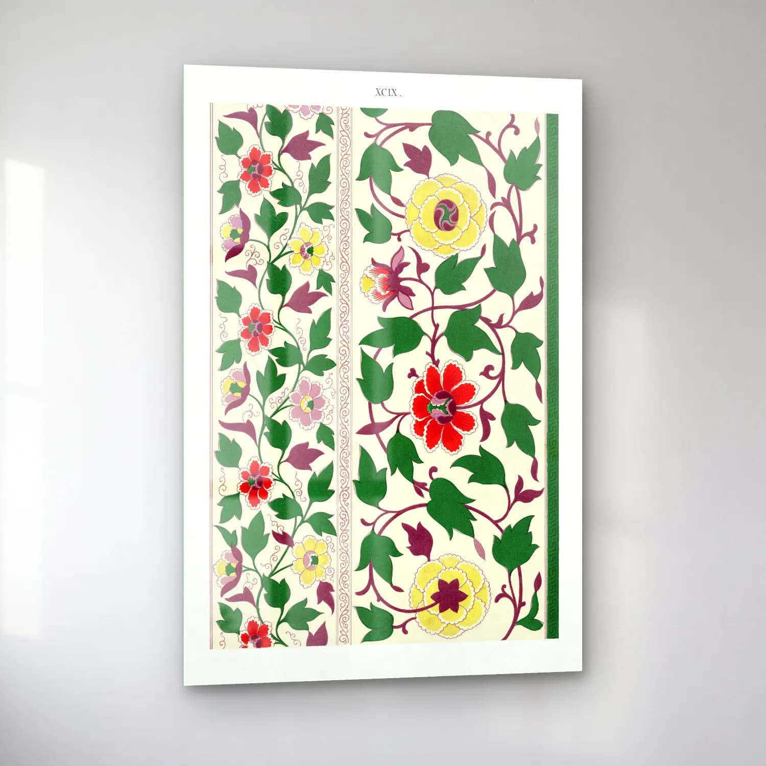 Maksimalist Çiçek Deseni No. 80 cam tablo — sol açıdan görünüm