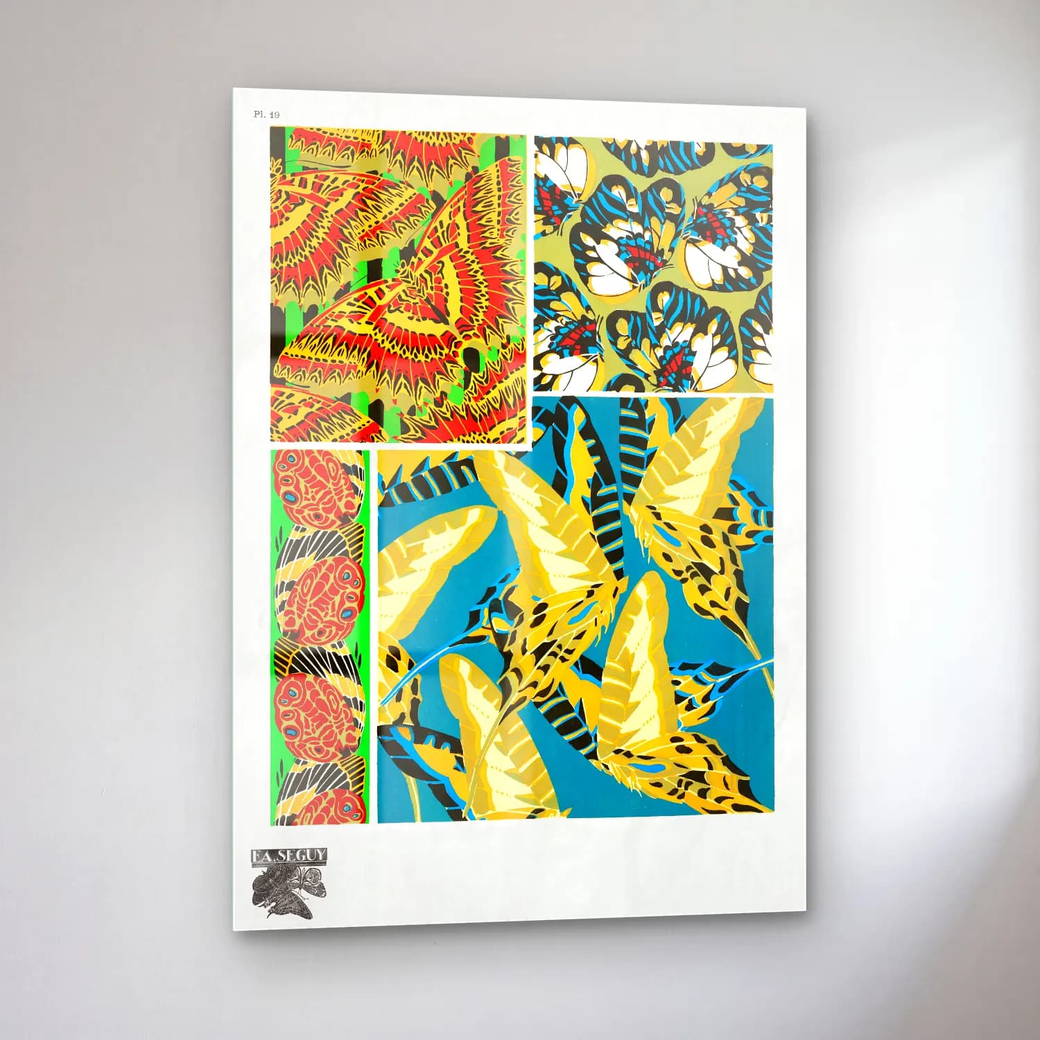 Maksimalist Çiçek Deseni No. 84 cam tablo — sol açıdan görünüm