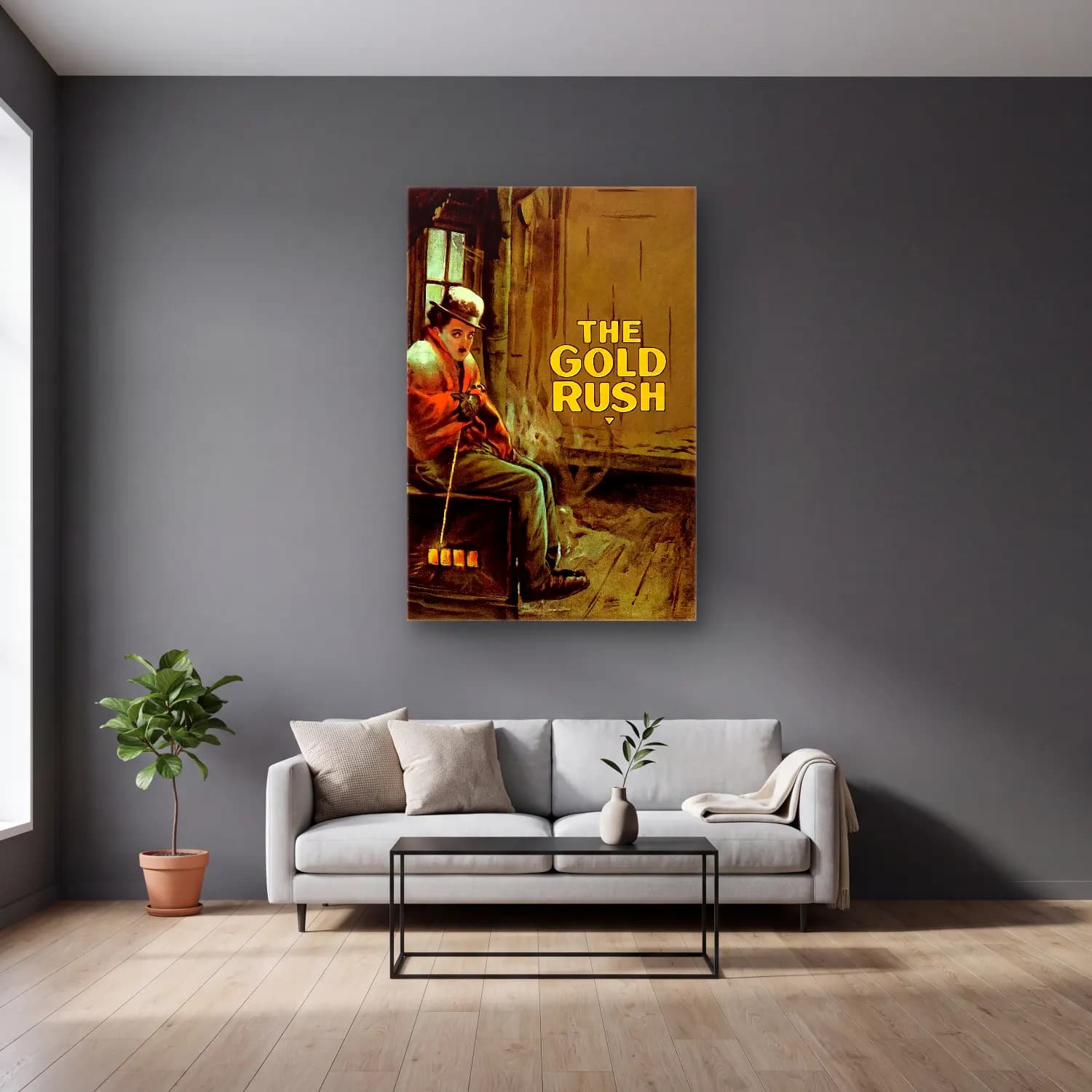 Vintage Poster Altın Doku cam tablo — gri duvarlı salonda