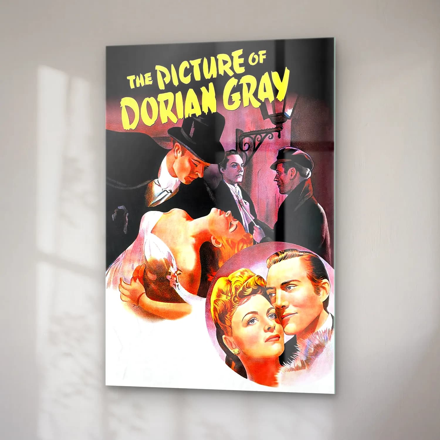 Vintage Poster Fiyonk – Siyah Beyaz Tonlar cam tablo — sağ açıdan görünüm