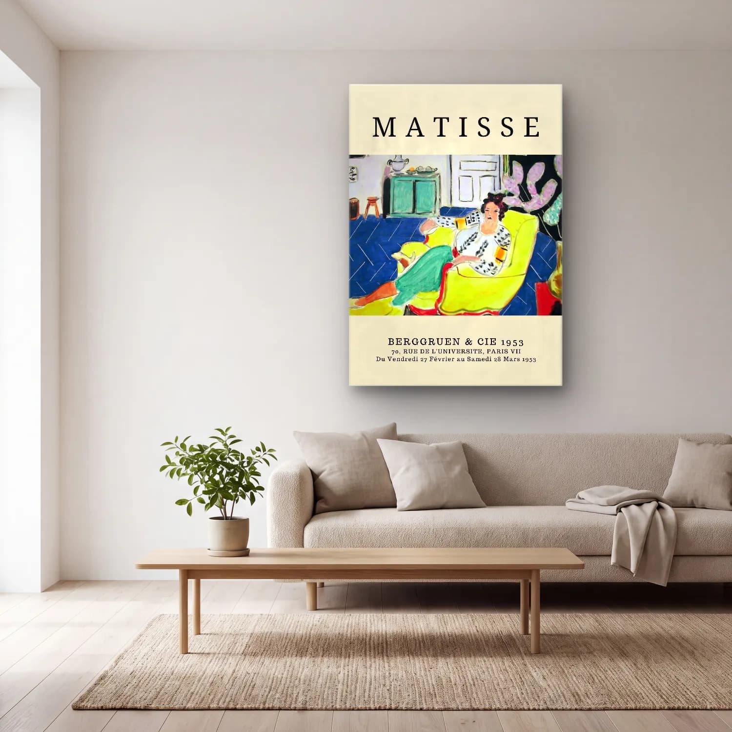 Vintage Poster Kitap Okuyan Kadın No. 22 cam tablo — açık renk salonda