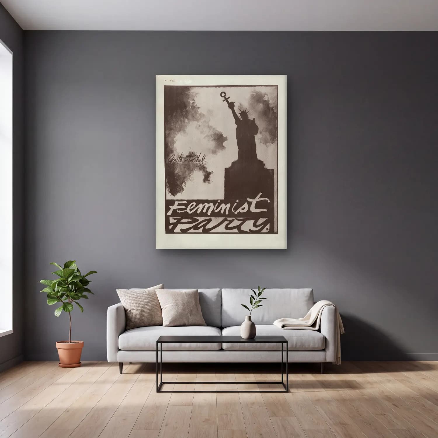 Vintage Poster Kadın Silueti – Siyah Beyaz Tonlar cam tablo — gri duvarlı salonda