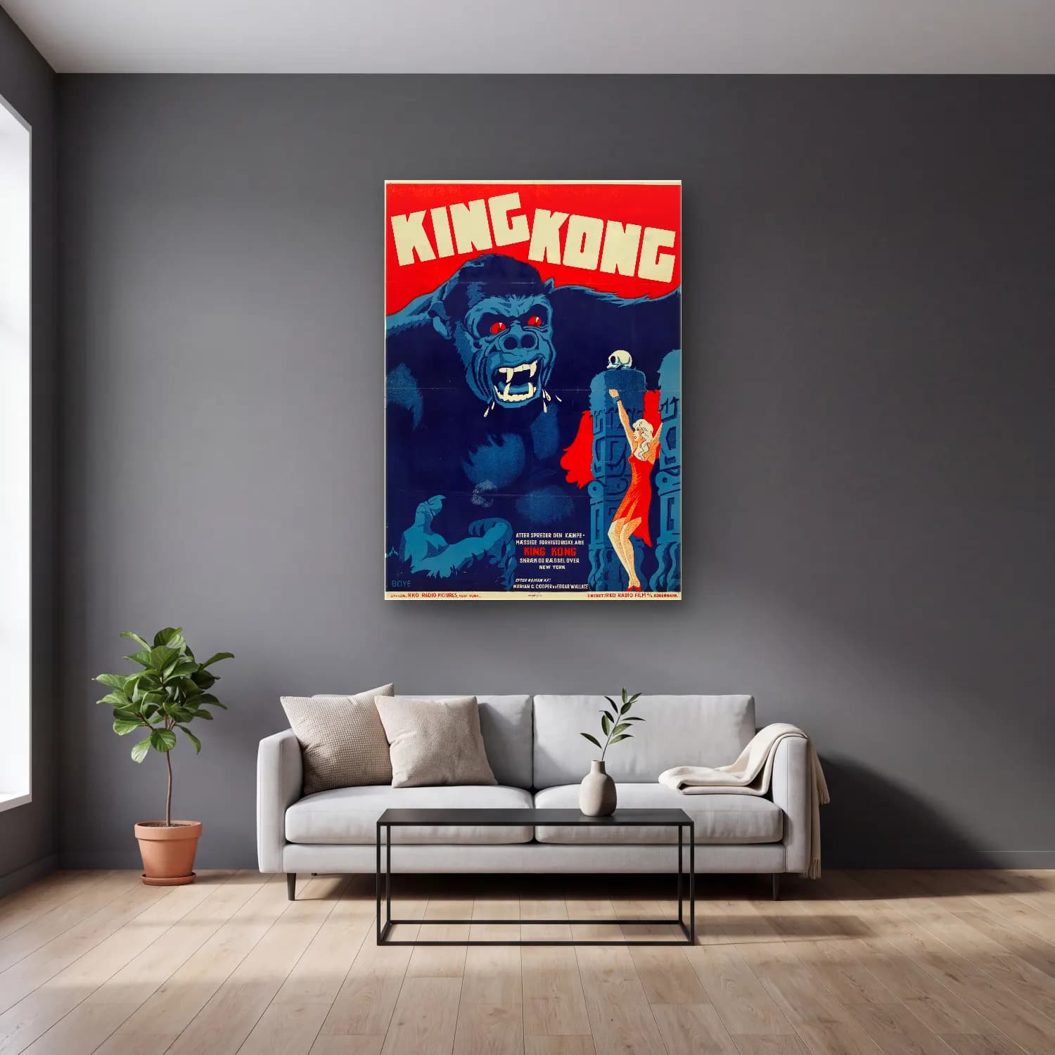 Vintage Poster Maymun – Kırmızı Tonlar cam tablo — gri duvarlı salonda