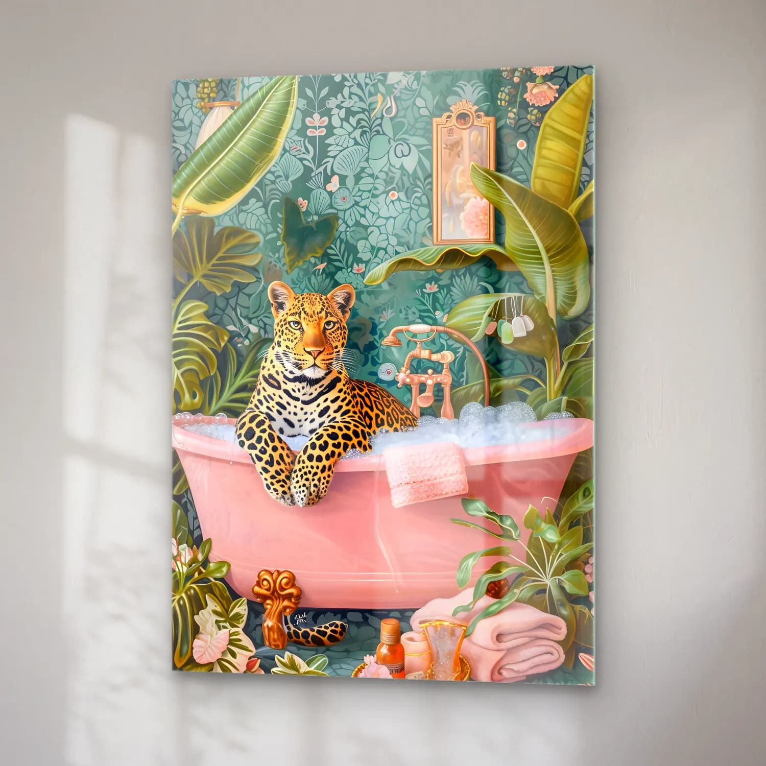 Pastel Leopar No. 11 cam tablo — sağ açıdan görünüm