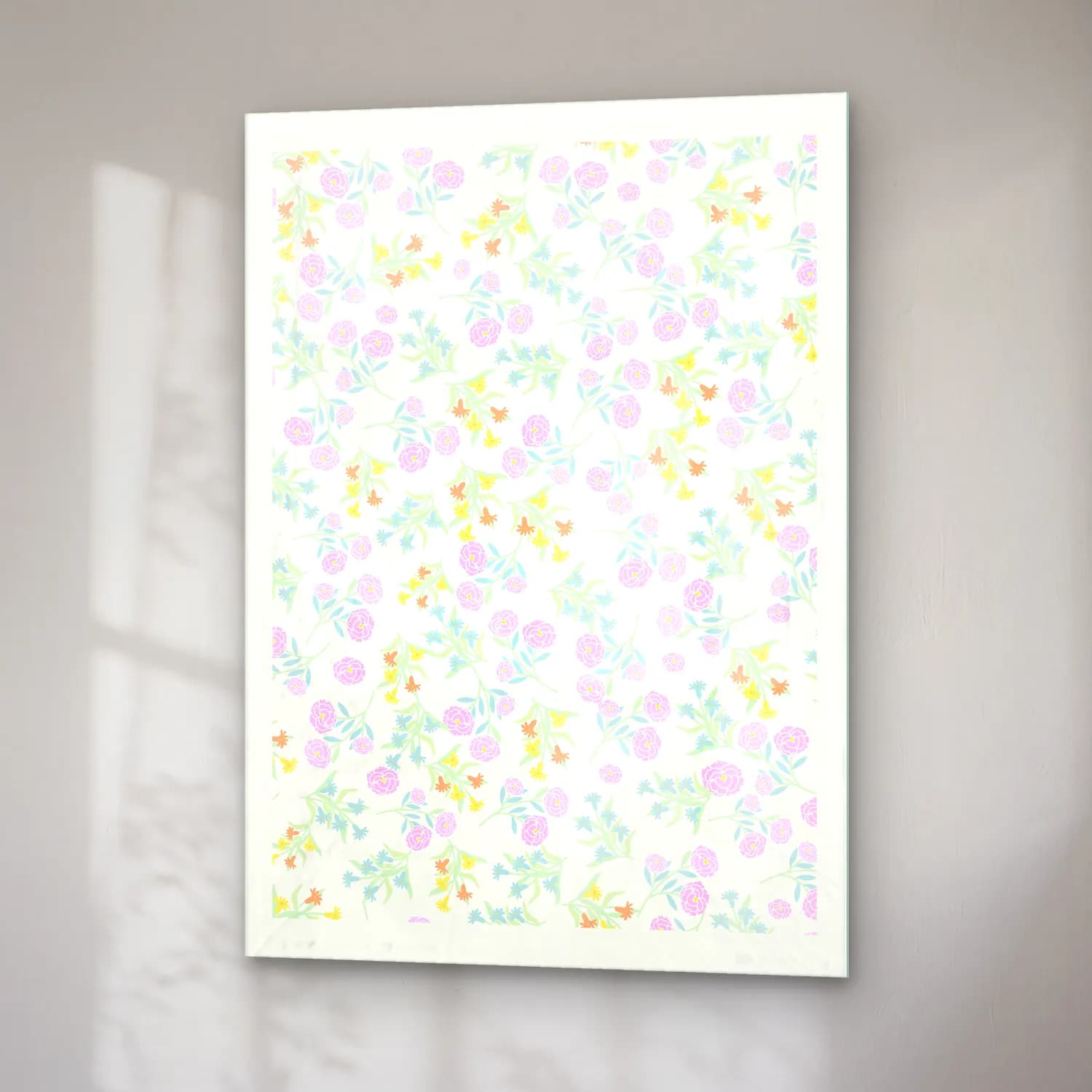 Pastel Çiçek Deseni No. 41 cam tablo — sağ açıdan görünüm