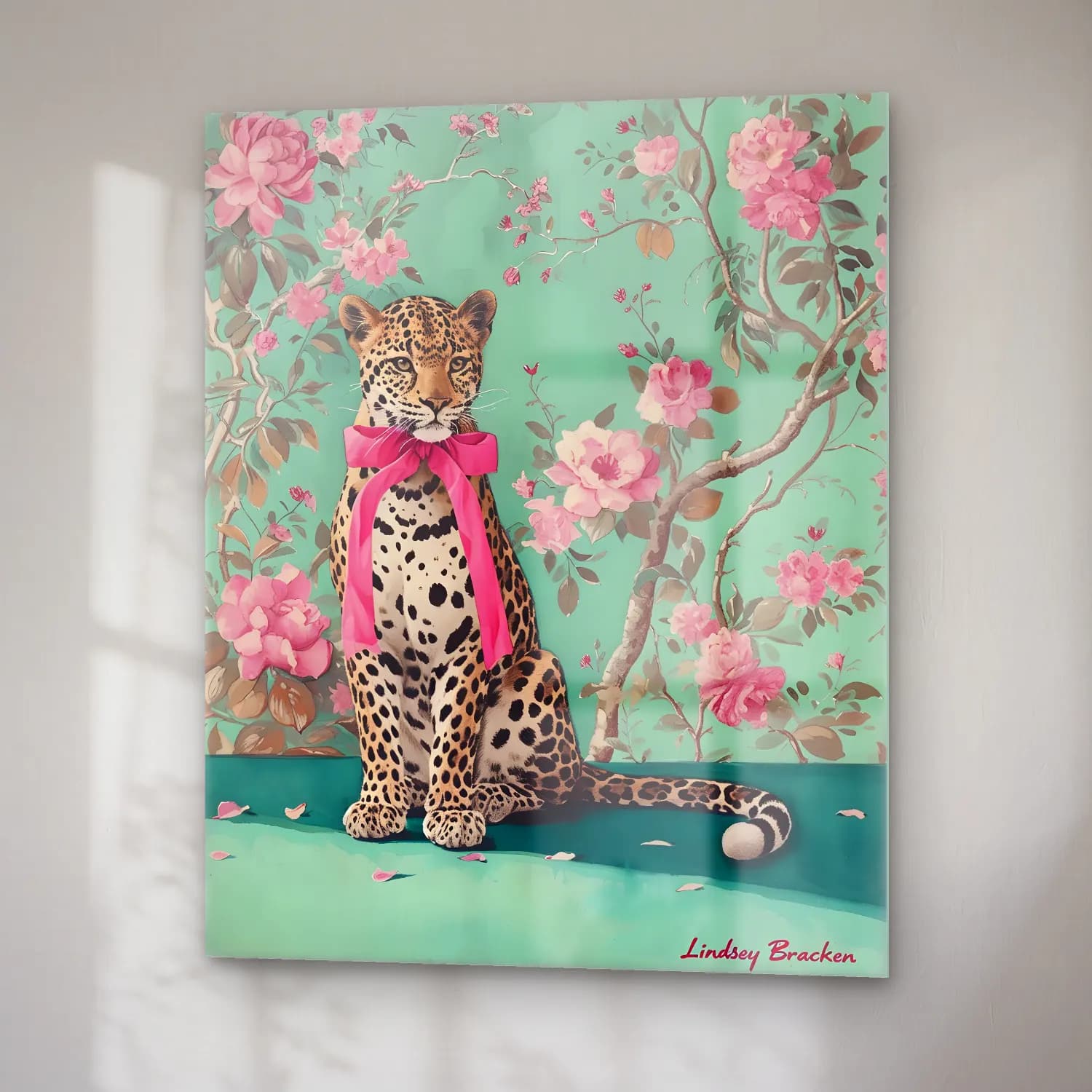Pastel Leopar No. 21 cam tablo — sağ açıdan görünüm