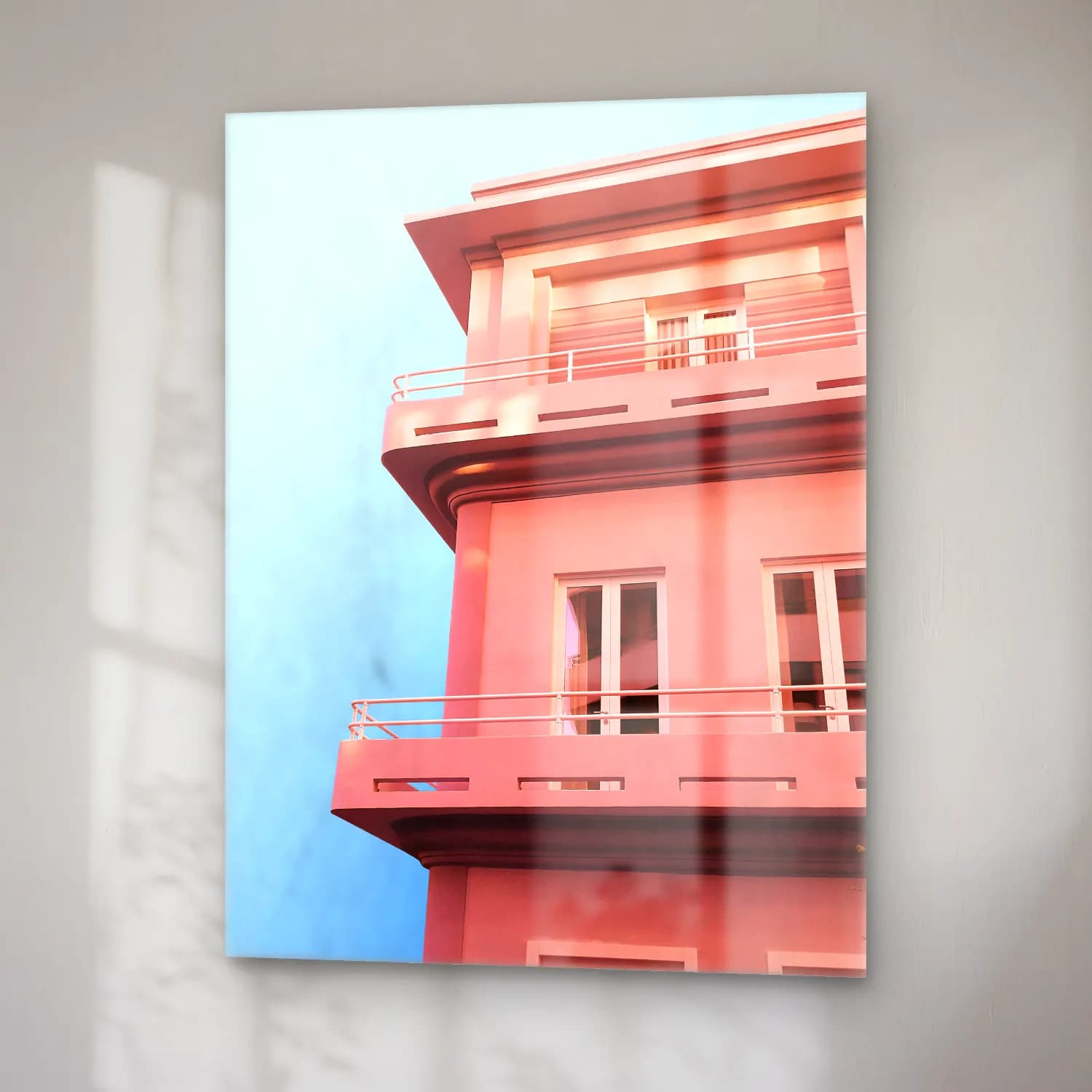 Pastel Merdiven cam tablo — sağ açıdan görünüm