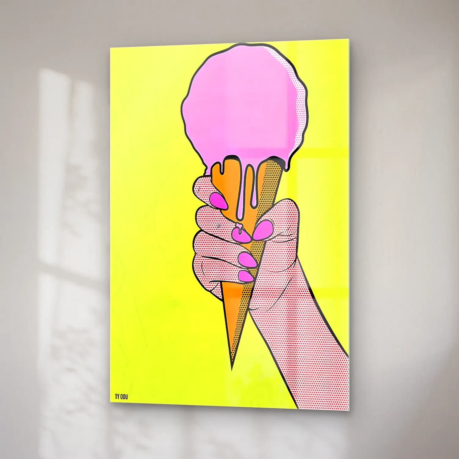 Pop Art Dondurma No. 9 cam tablo — sağ açıdan görünüm