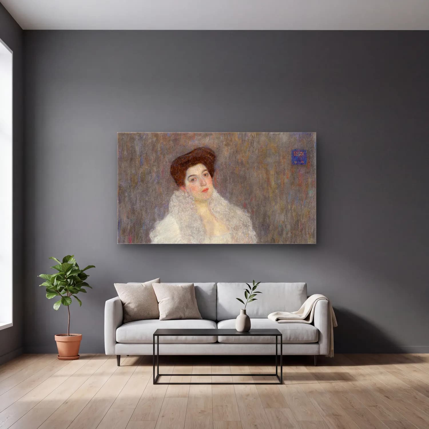 Gustav Klimt – Portrait of Hermine Gallia cam tablo — gri duvarlı salonda