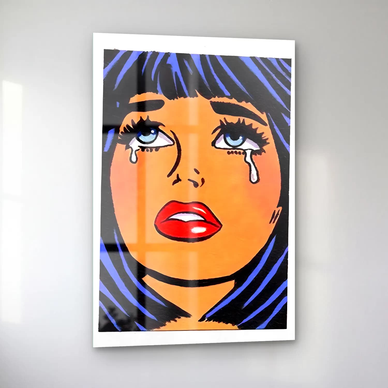 Pop Art Kadın Portresi No. 36 cam tablo — sol açıdan görünüm