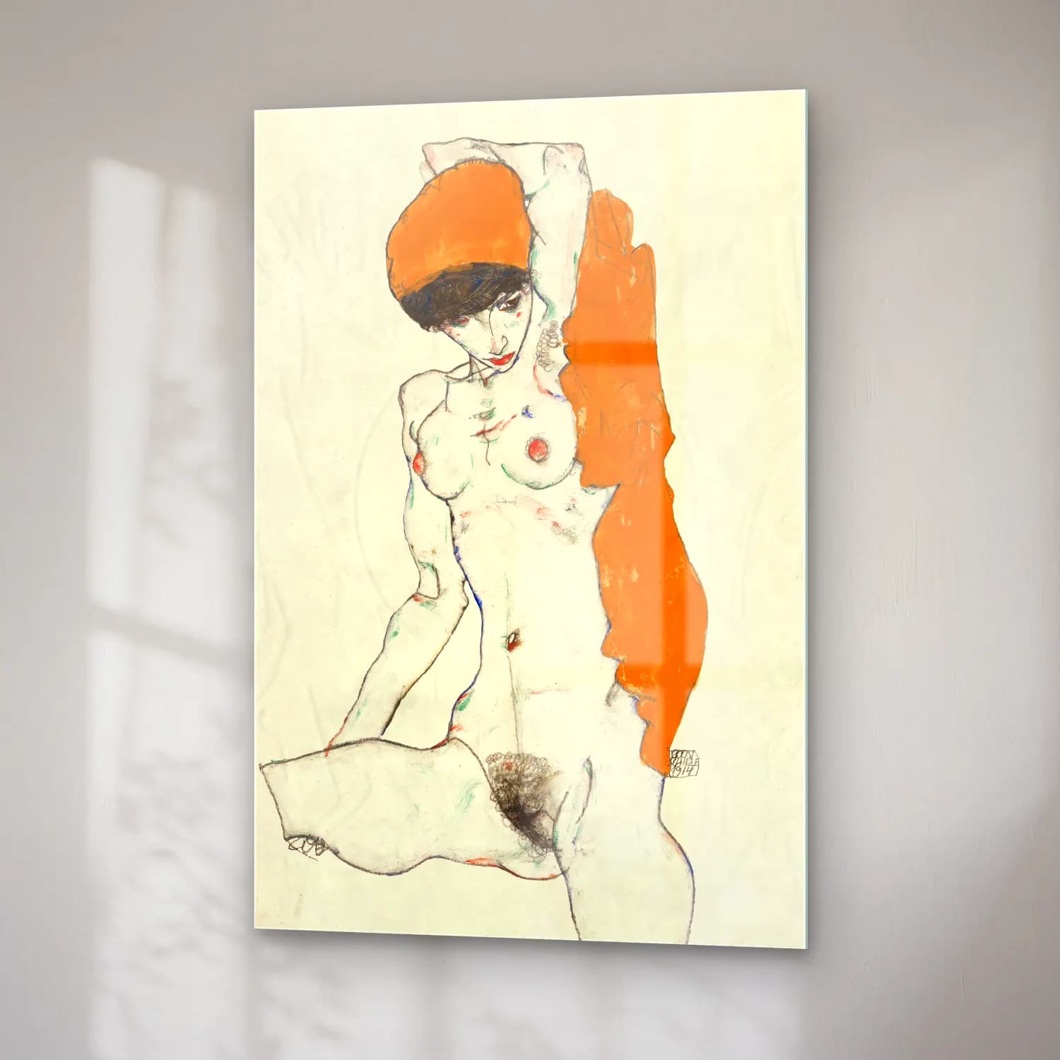 Egon Schiele – Vulgar naked woman. Standing Nude with Orange Drapery cam tablo — sağ açıdan görünüm