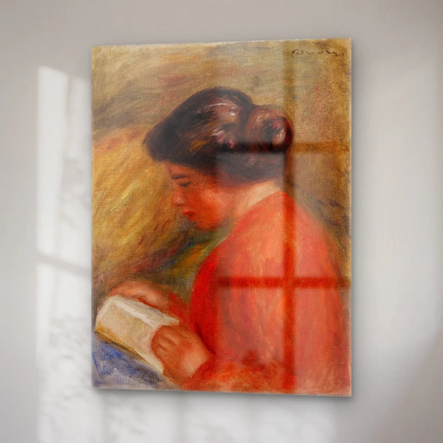 Pierre Auguste Renoir – Young Woman Reading (Jeune femme lisant, buste) cam tablo — sağ açıdan görünüm