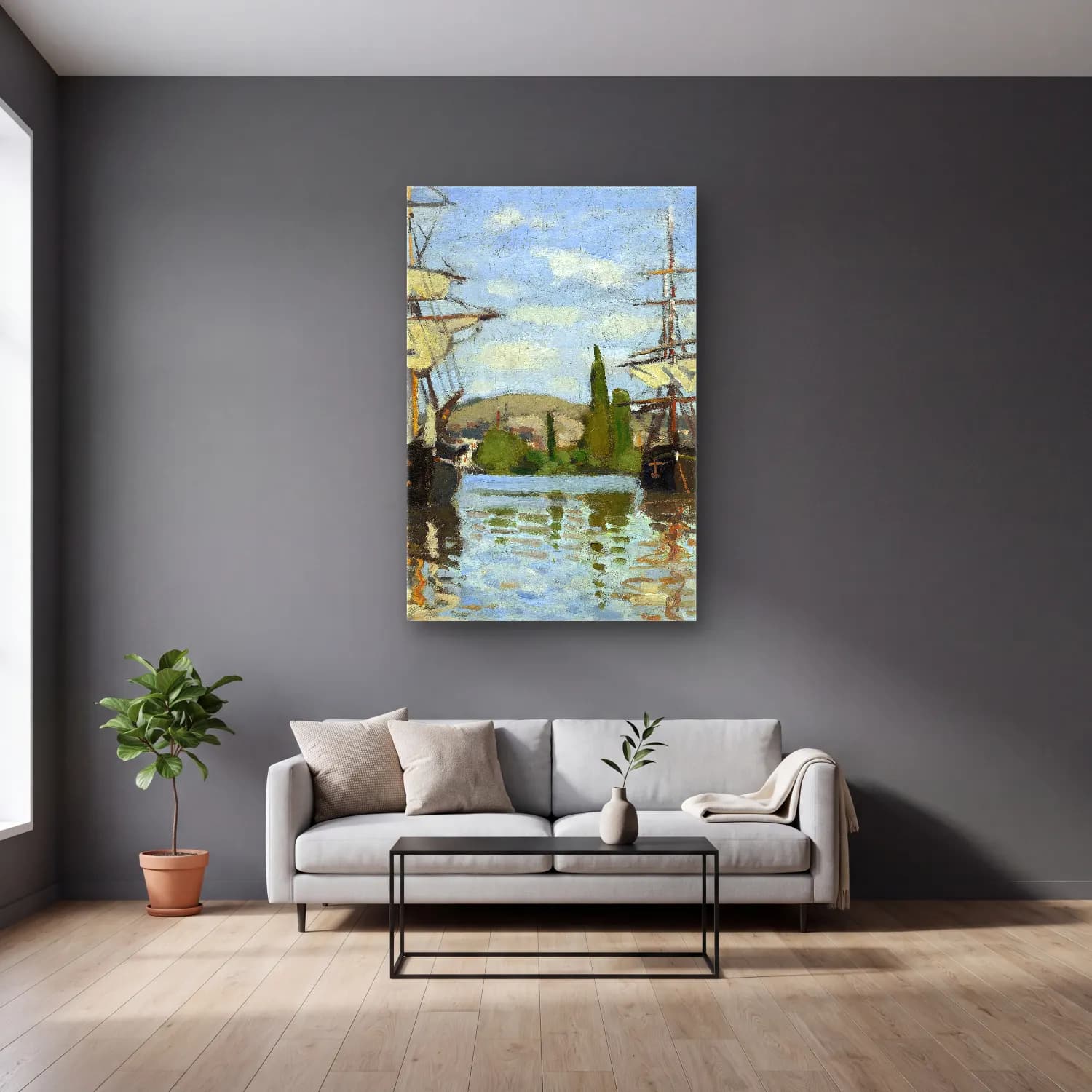 Claude Monet – Ships Riding on the Seine at Rouen cam tablo — gri duvarlı salonda