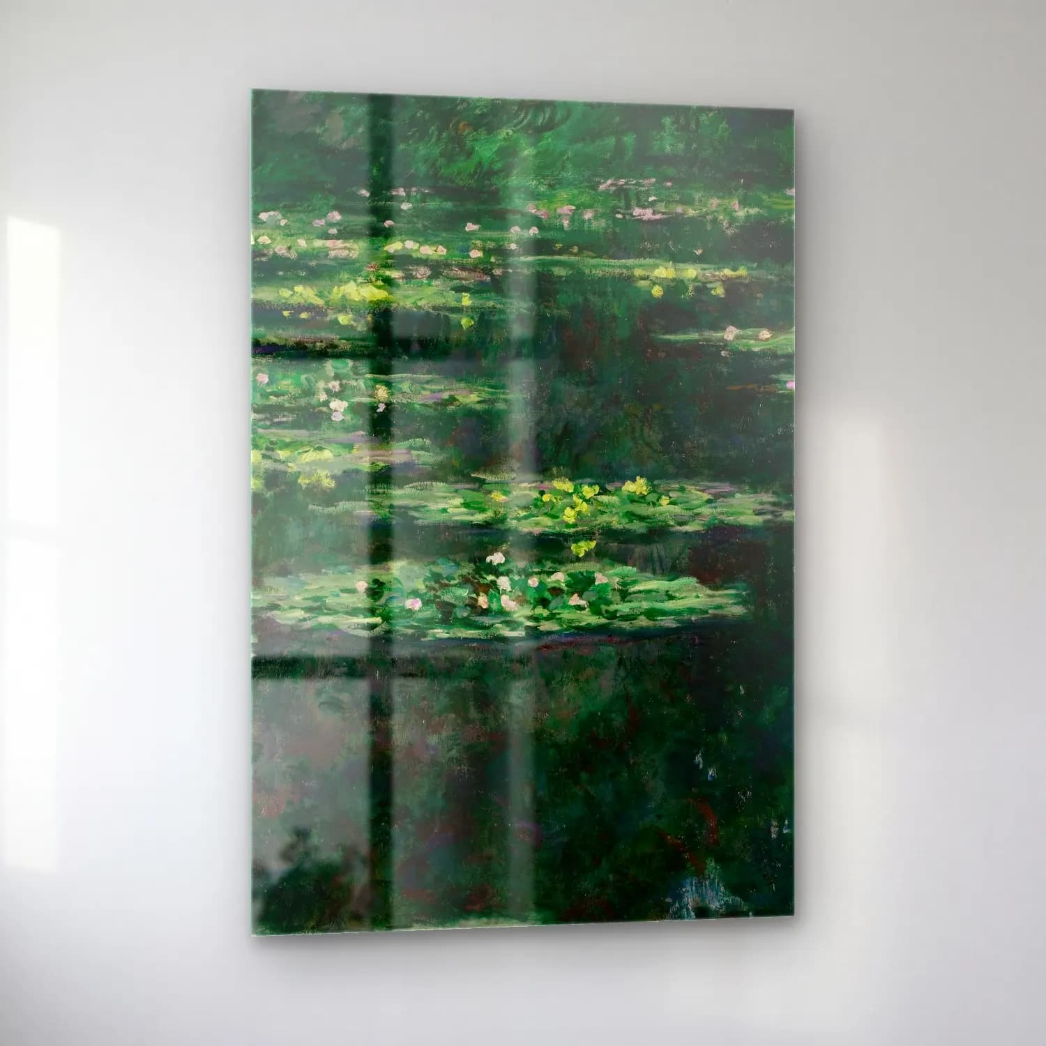 Claude Monet – Waterlilies cam tablo — sol açıdan görünüm