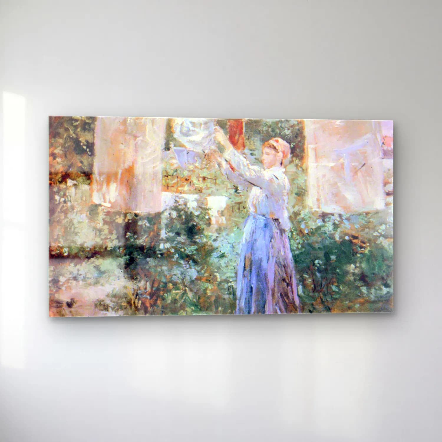 Berthe Morisot – The farmer hanging laundry cam tablo — sol açıdan görünüm