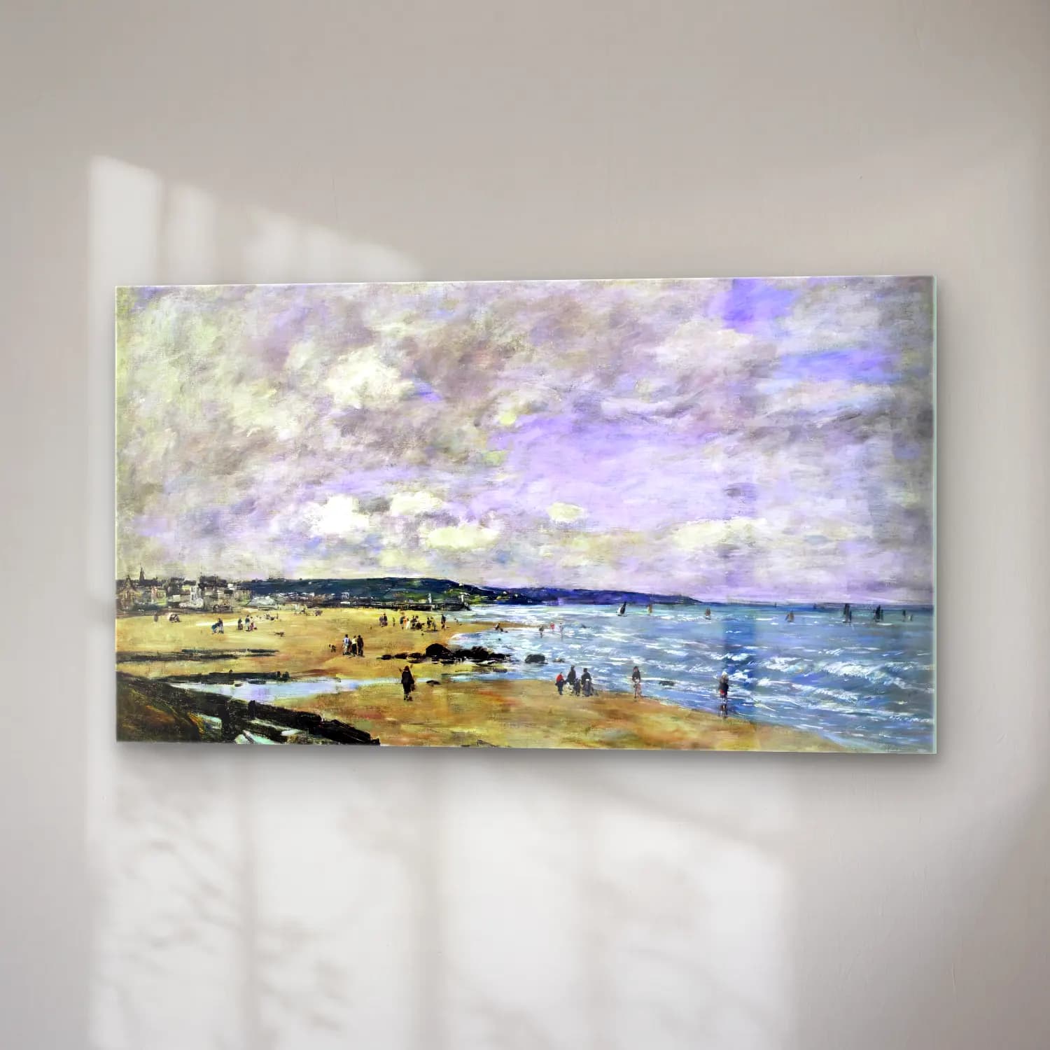 Eugène Boudin – Beach at Trouville cam tablo — sağ açıdan görünüm