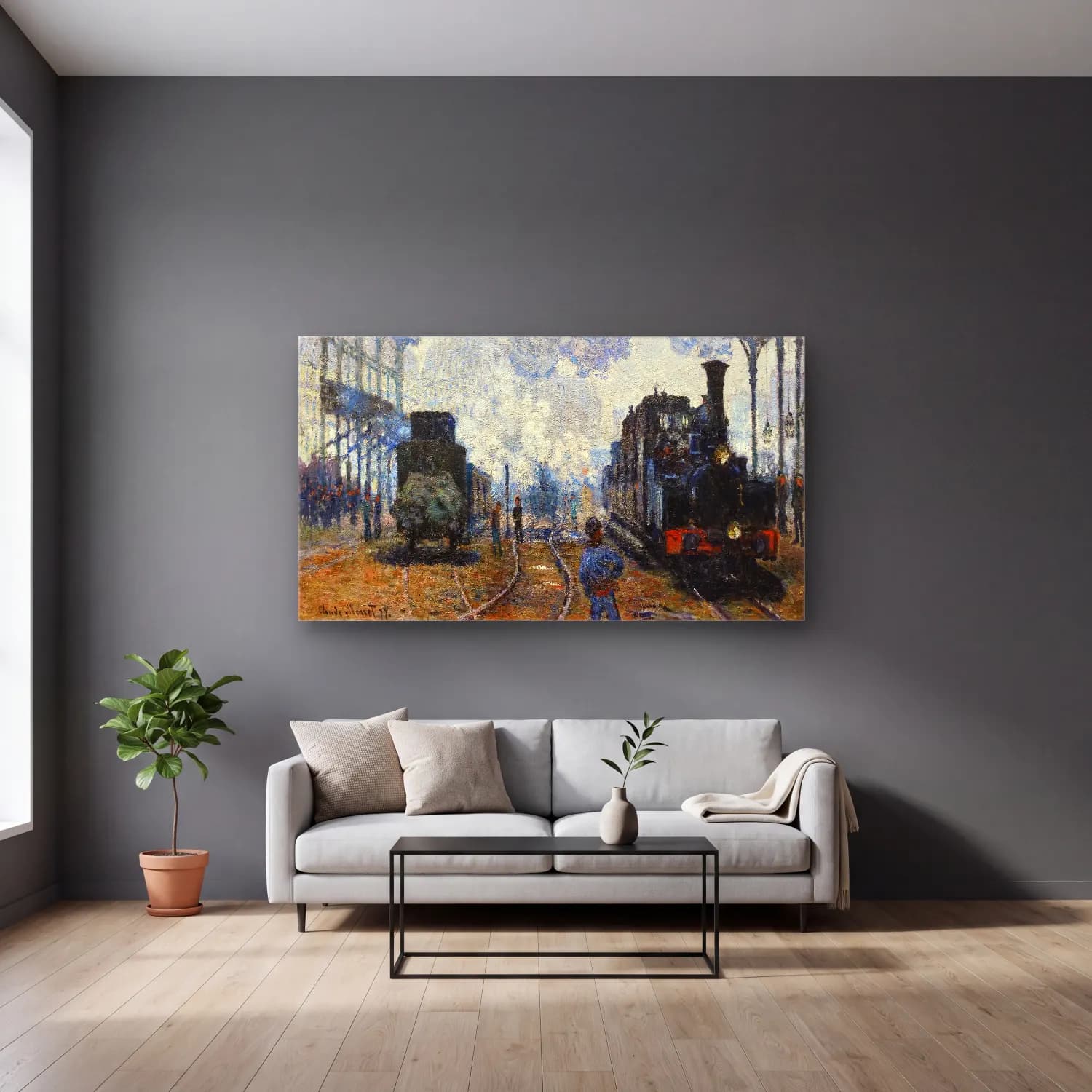 Claude Monet – Arrival of the Normandy Train cam tablo — gri duvarlı salonda