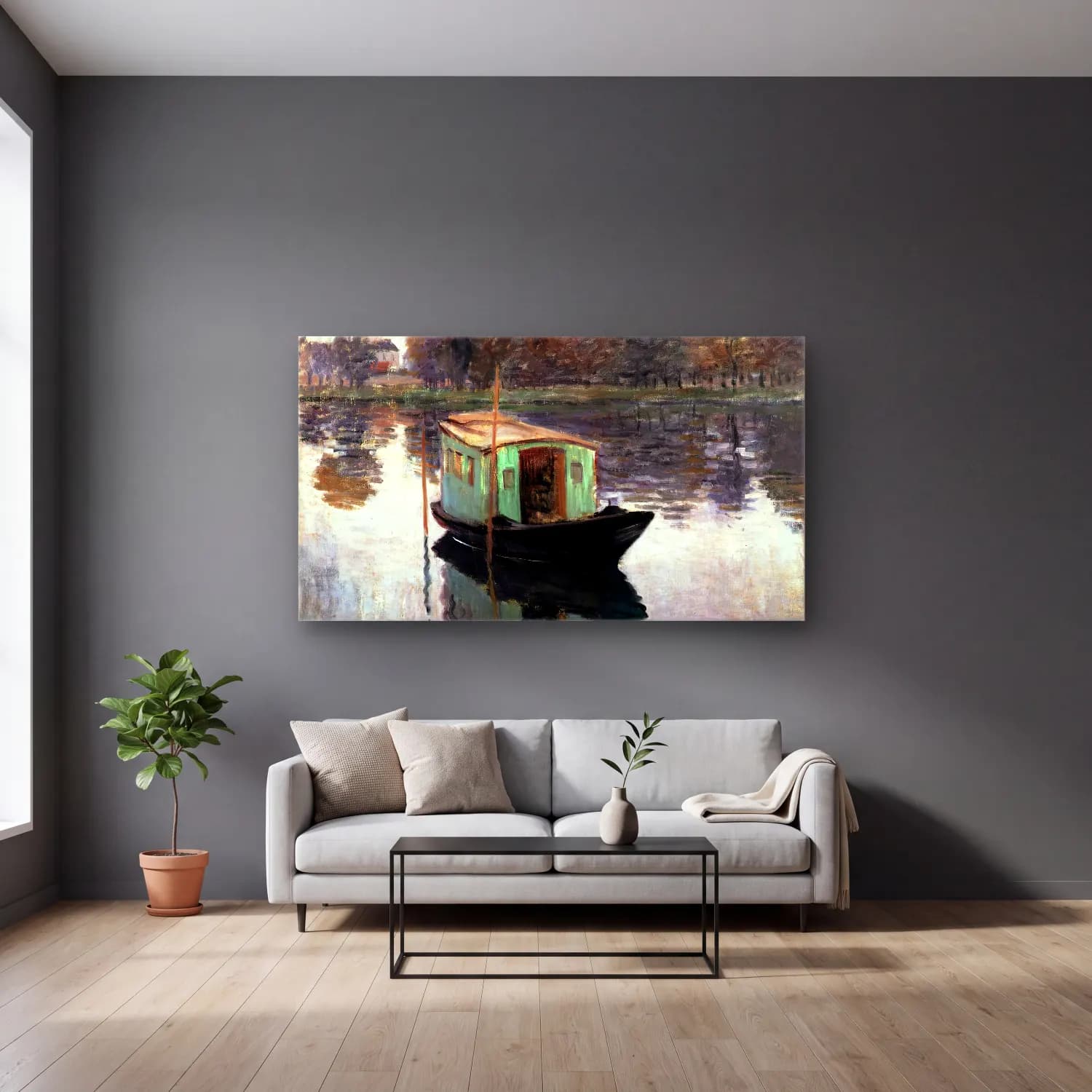 Claude Monet – The Studio Boat cam tablo — gri duvarlı salonda