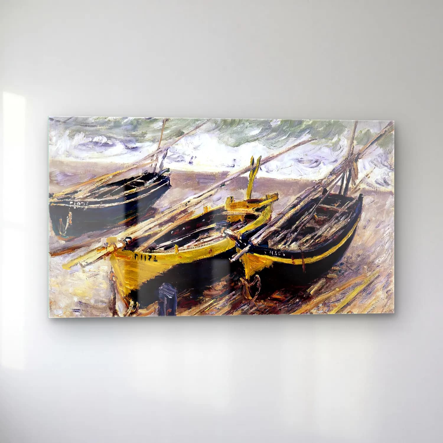 Claude Monet – Three Fishing Boats – Sarı Tonlar cam tablo — sol açıdan görünüm