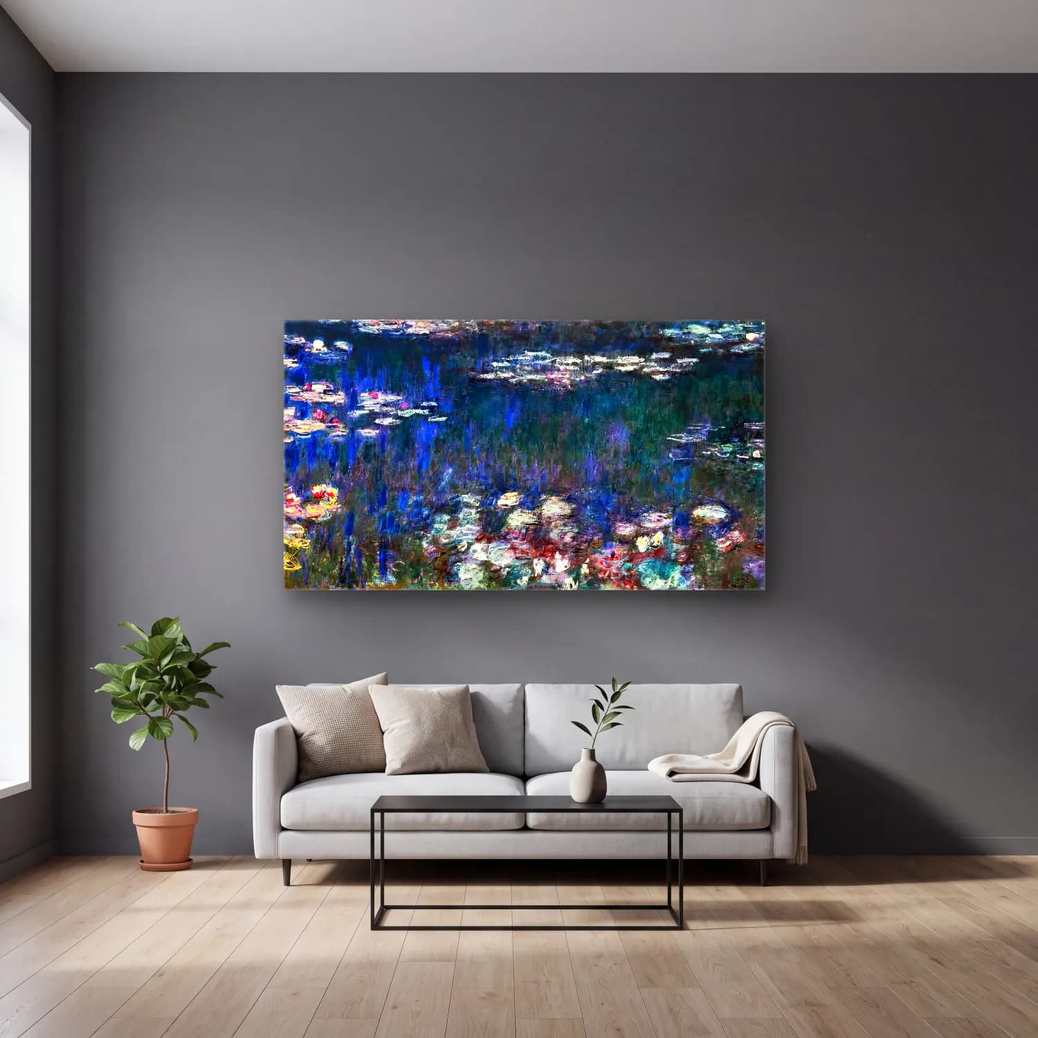 Claude Monet – Water Lilies, Green Harmony cam tablo — gri duvarlı salonda