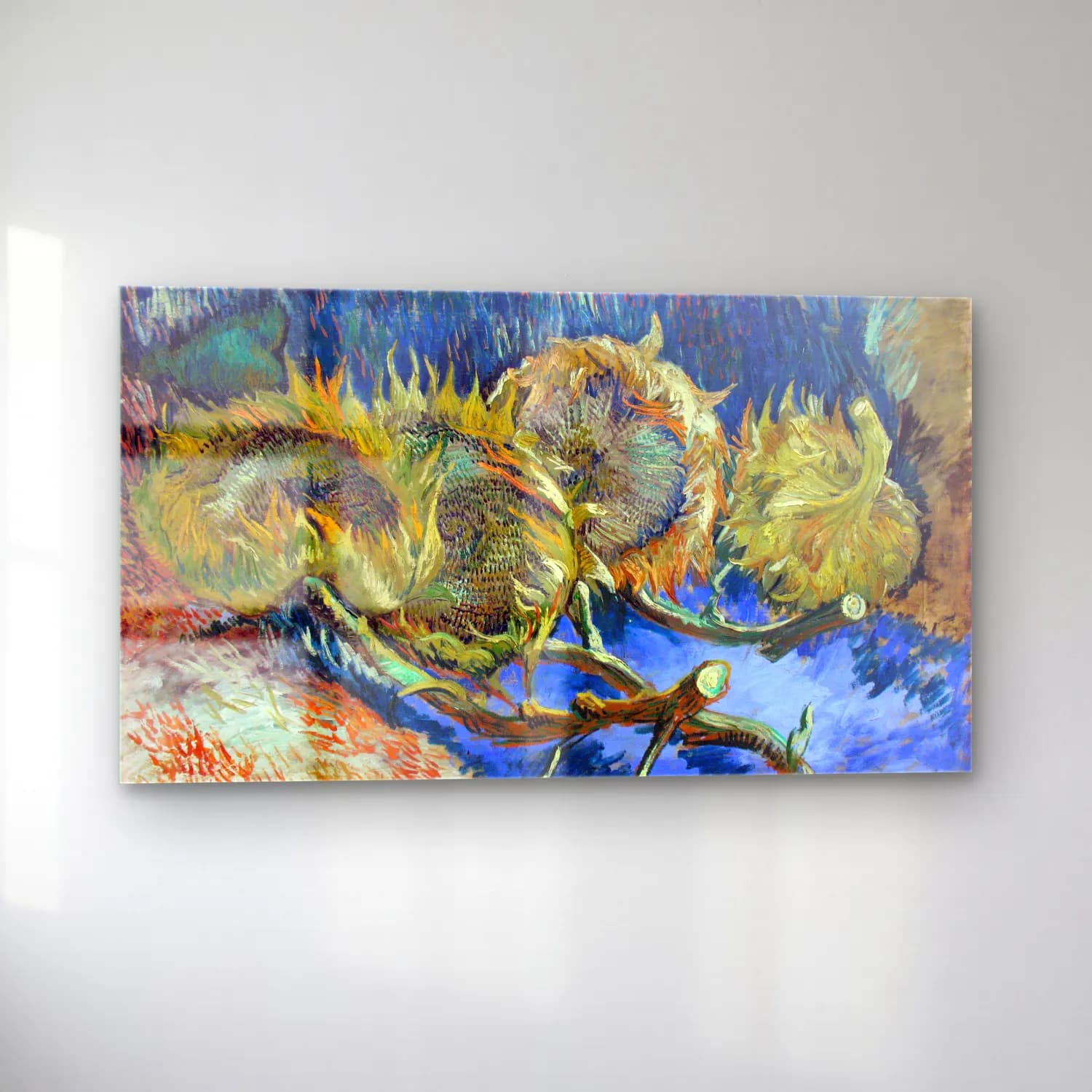 Vincent van Gogh – Four Withered Sunflowers – Mavi Tonlar cam tablo — sol açıdan görünüm