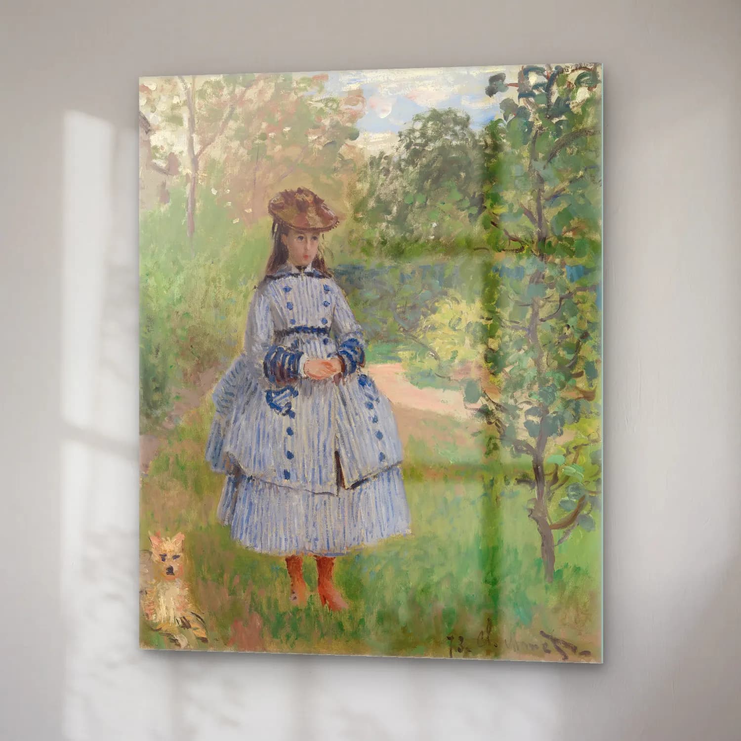 Claude Monet – Elbiseli Kadın – Mavi Tonlar cam tablo — sağ açıdan görünüm