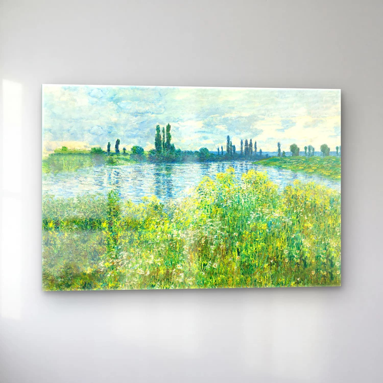 Claude Monet – Kırda Nehir – Yeşil Tonlar cam tablo — sol açıdan görünüm
