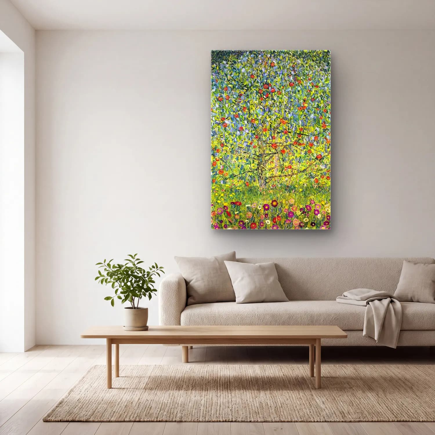 Gustav Klimt – Armut ve Elmalar – Sarı Tonlar cam tablo — açık renk salonda