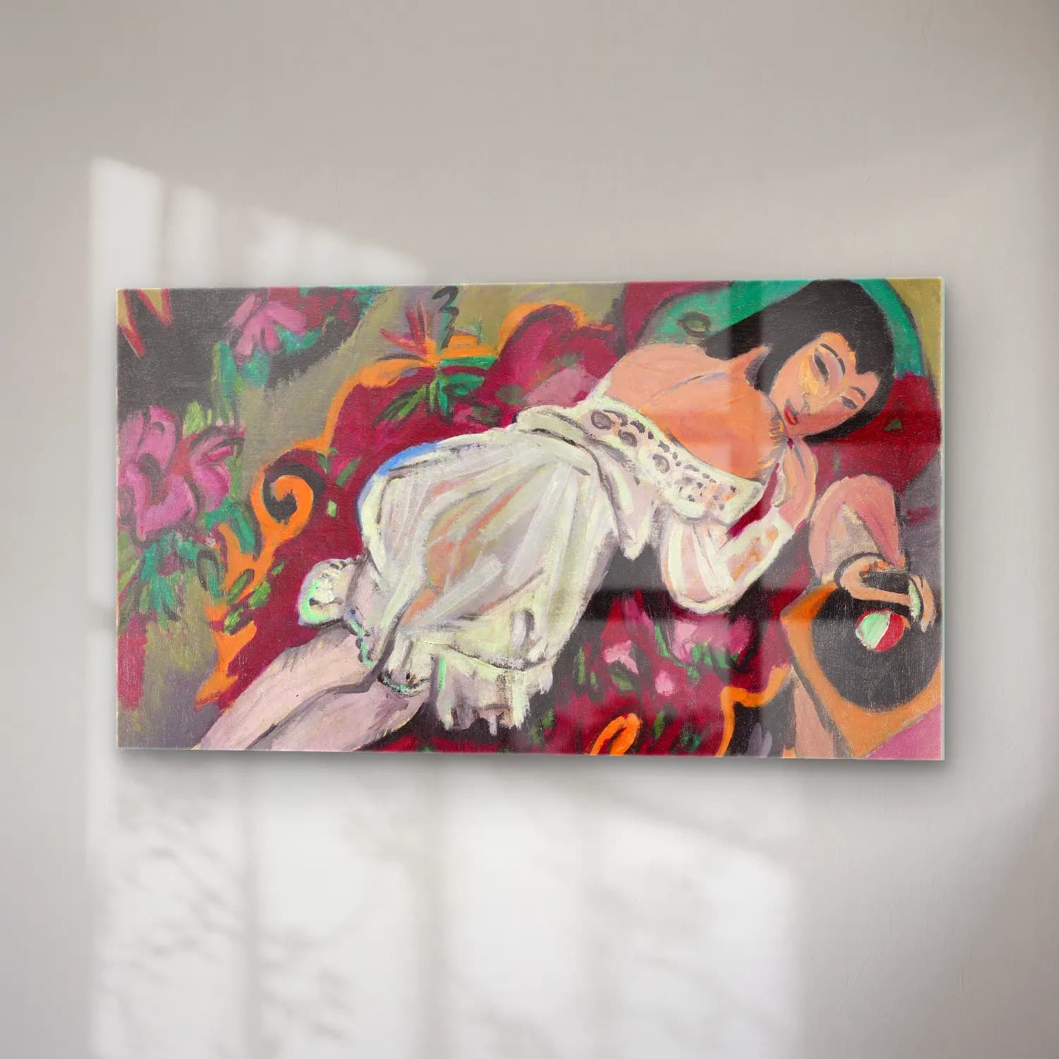Ernst Ludwig Kirchner – Girl in White Chemise cam tablo — sağ açıdan görünüm