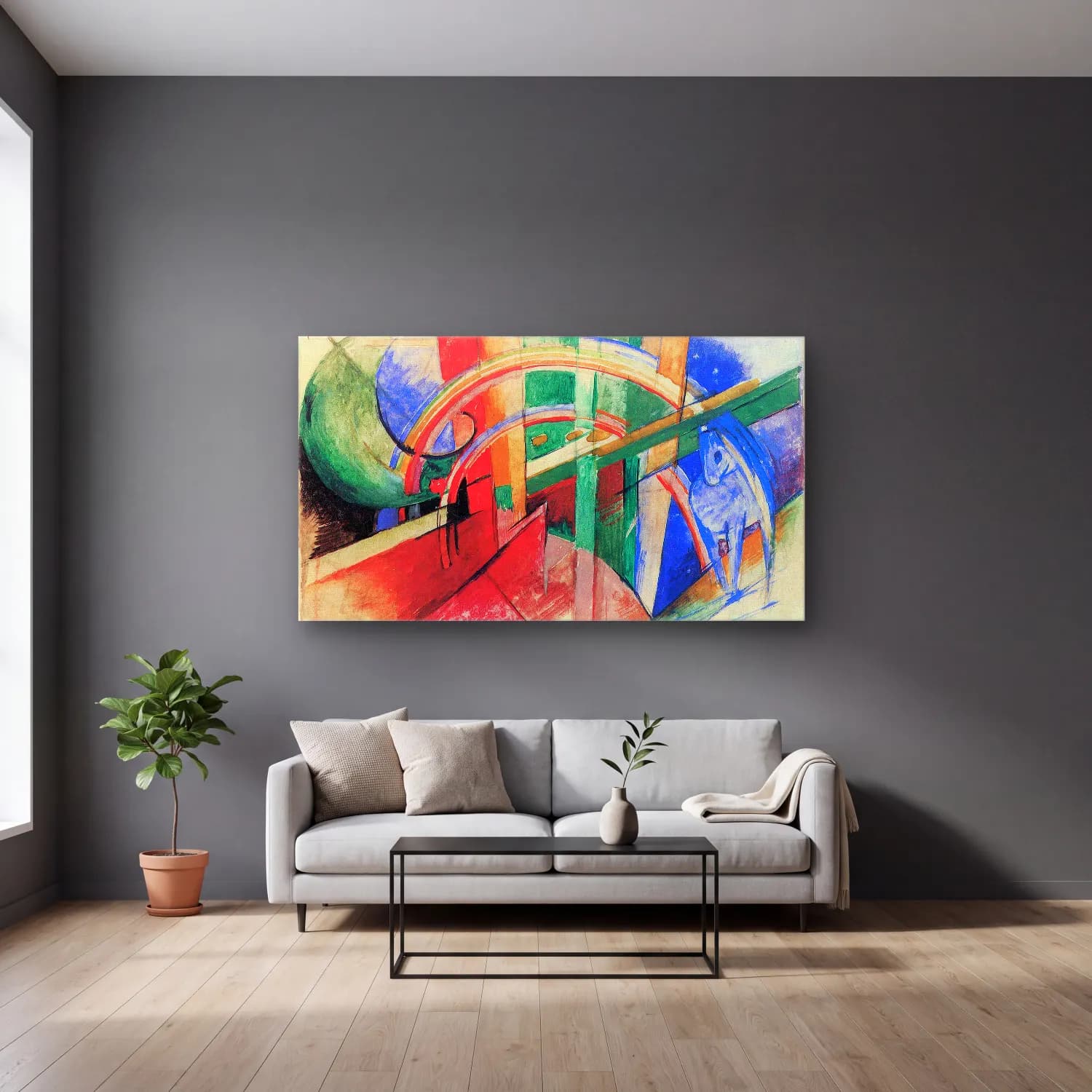 Franz Marc – Blue horse with rainbow cam tablo — gri duvarlı salonda