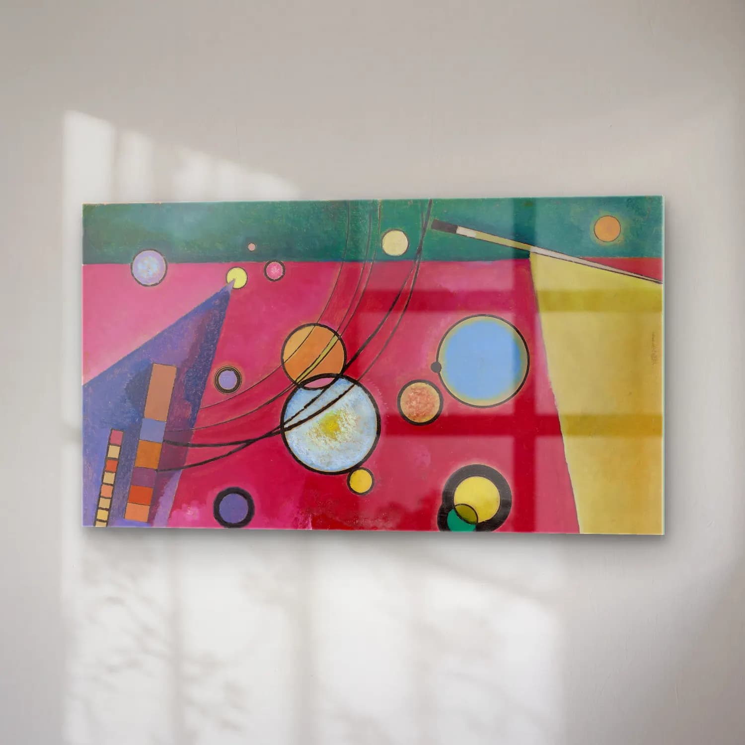 Wassily Kandinsky – Heavy Red cam tablo — sağ açıdan görünüm