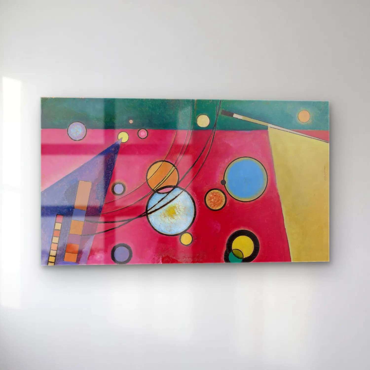 Wassily Kandinsky – Heavy Red cam tablo — sol açıdan görünüm