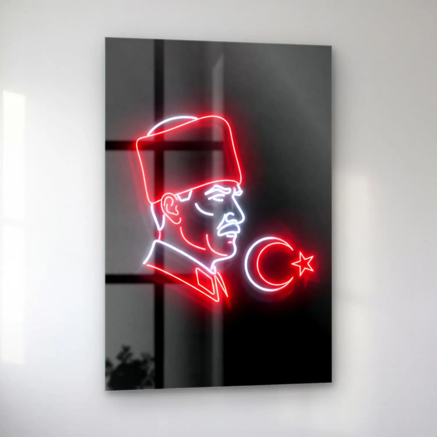 Atatürk Neon Işık Çizgileri cam tablo — sol açıdan görünüm