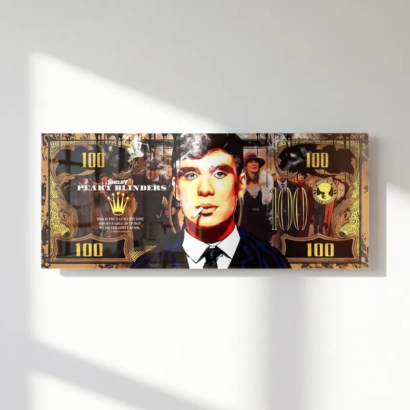 Thomas Shelby Sigaralı Dolar cam tablo — Altın 100 dolar banknotu üzerinde sigara içen Thomas Shelby yüzü